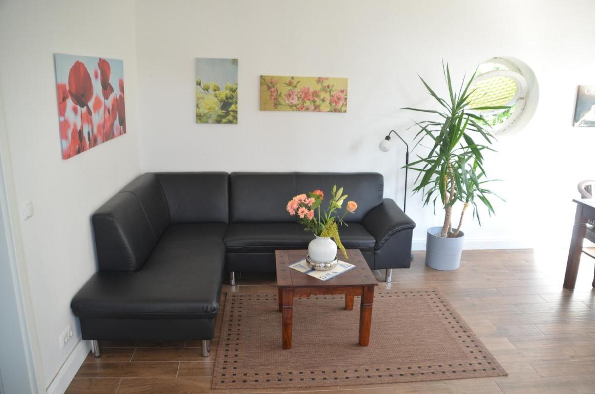 Ferienhauser Lensterstrand 外观 照片