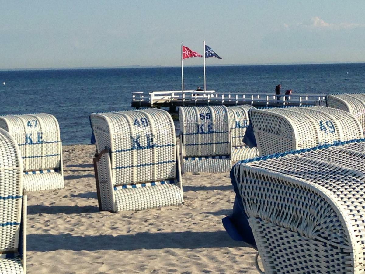 Ferienhauser Lensterstrand 外观 照片